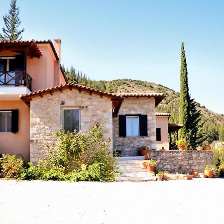 Aesthetic Delight - Stone Villa In Μυστράς Εξωτερικό φωτογραφία